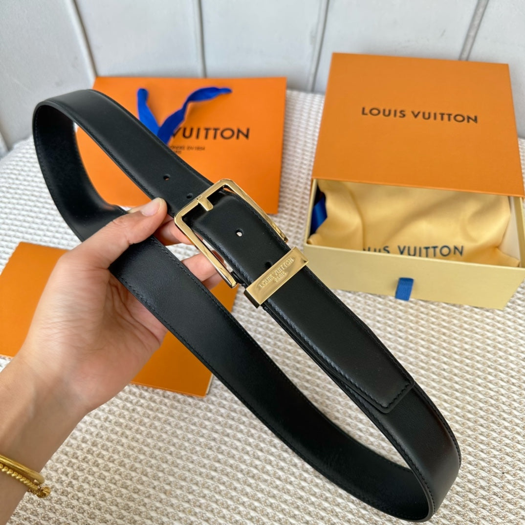 14E53PDE Stylish  High quality belt With full package