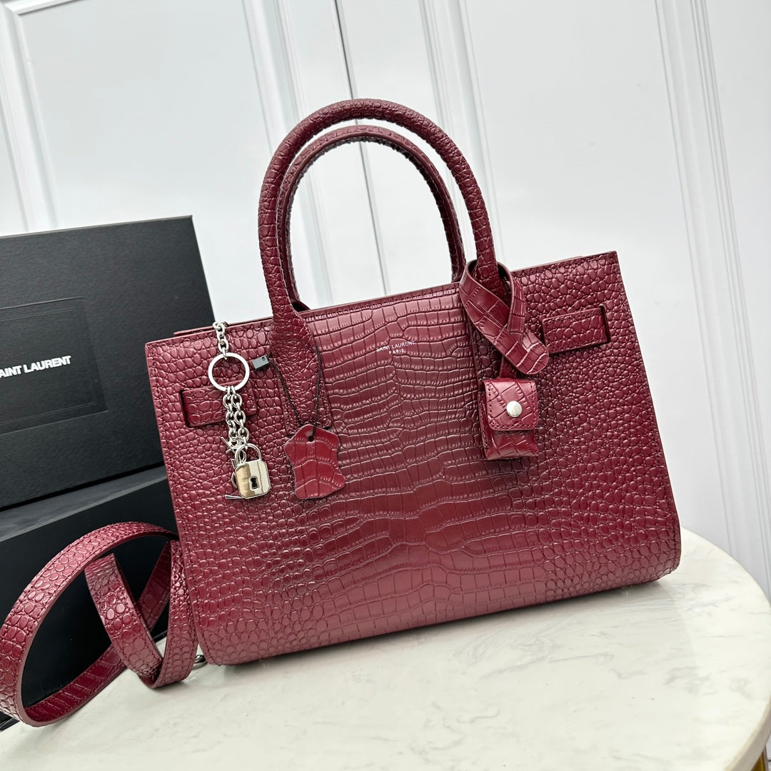 1XSL268BDE Stylish leather bag 