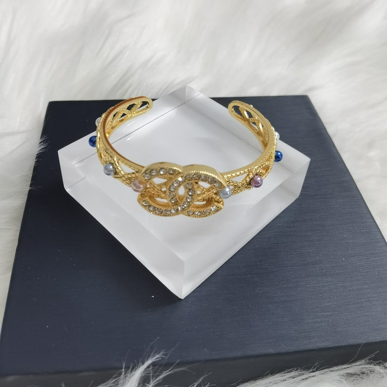 14C51XDE StylishBracelets