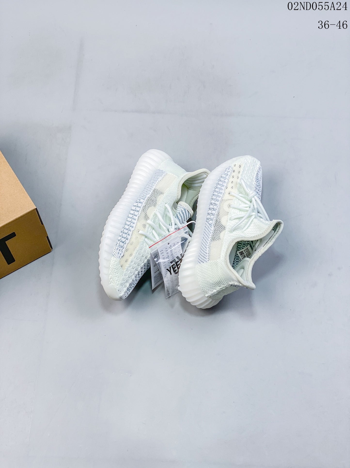 4YA94ZDE Stylish Sneakers (No Box, August-October Big Sale)