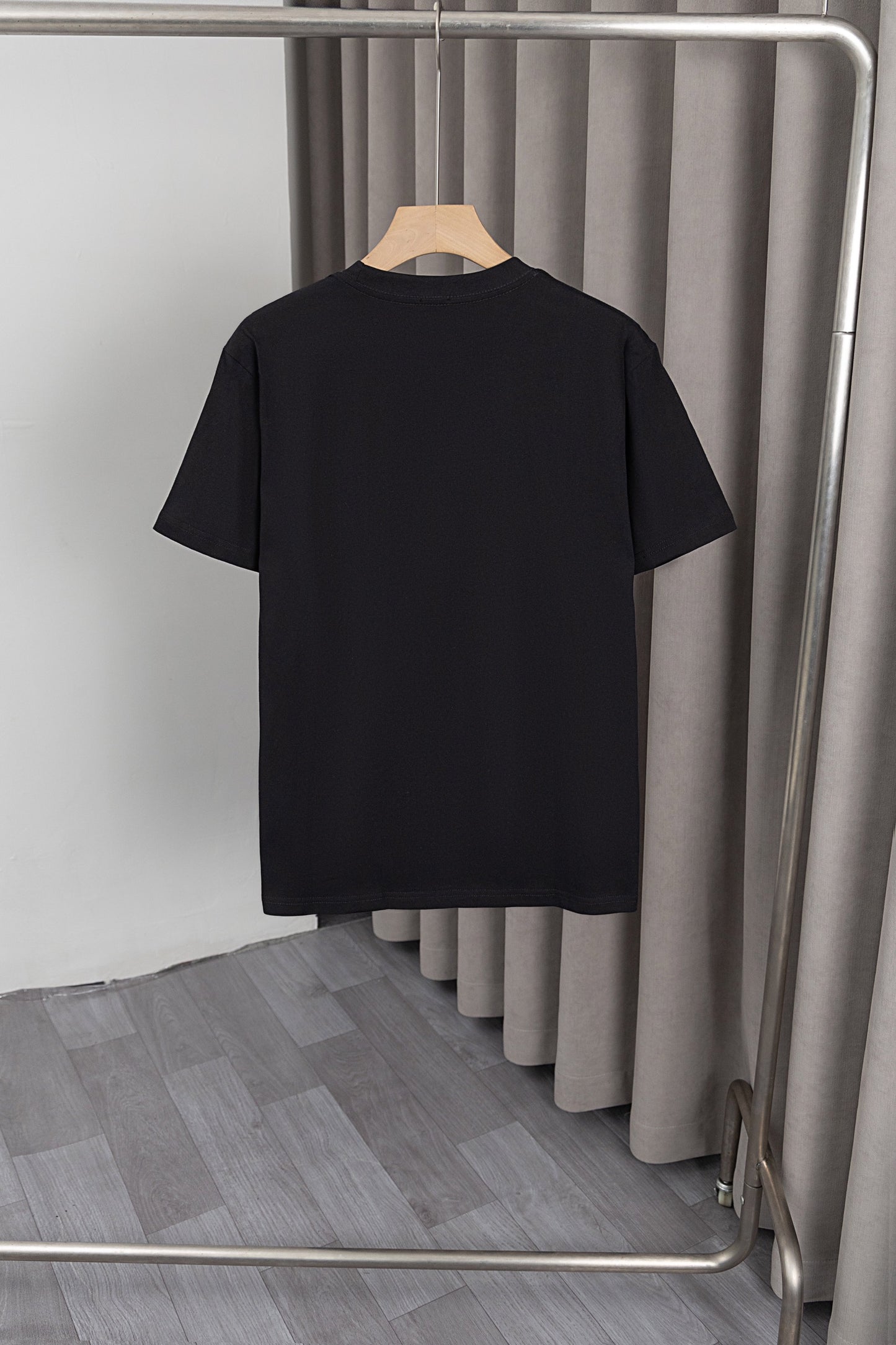 125WA11UDE Stylish T-shirts