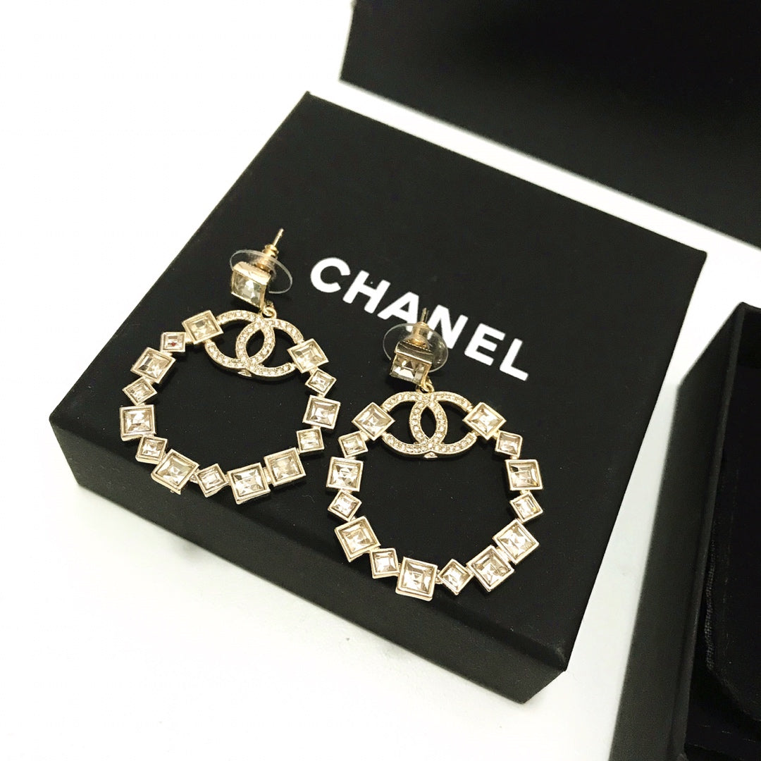 14C93EDE Stylish Earrings
