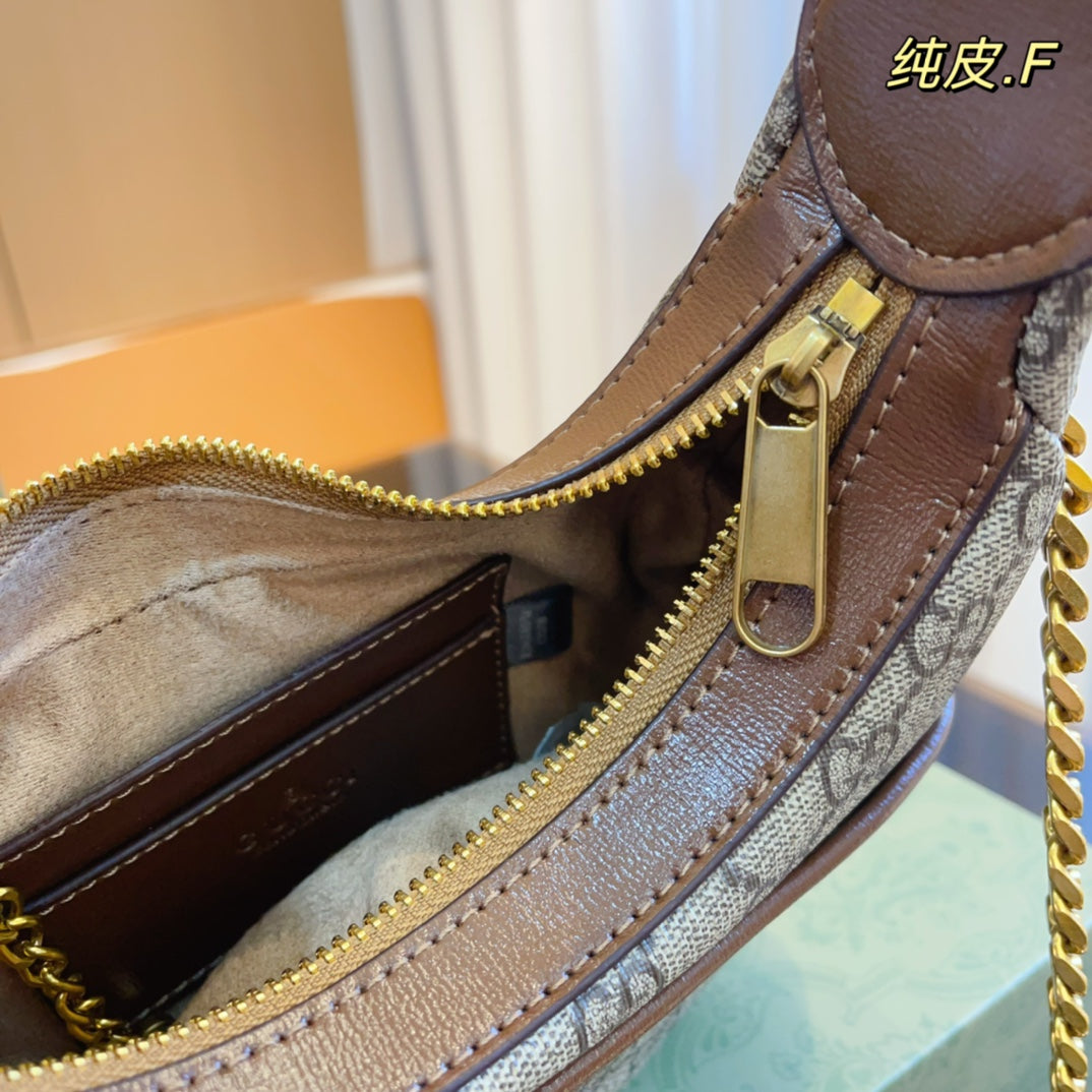 6XB202BDE Stylish leather bag 