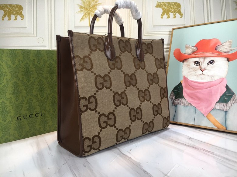 15RB112BDE Stylish leather bag
