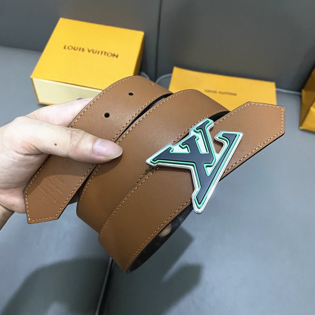 14E130PDE Stylish  High quality belt With full package