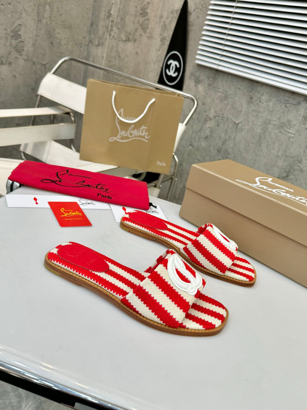 JXA10ZDE Stylish leather + knitted sandals