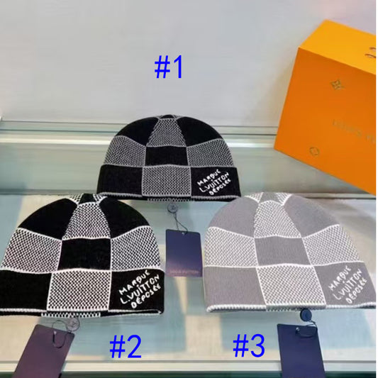 125ZE501DE Stylish hats