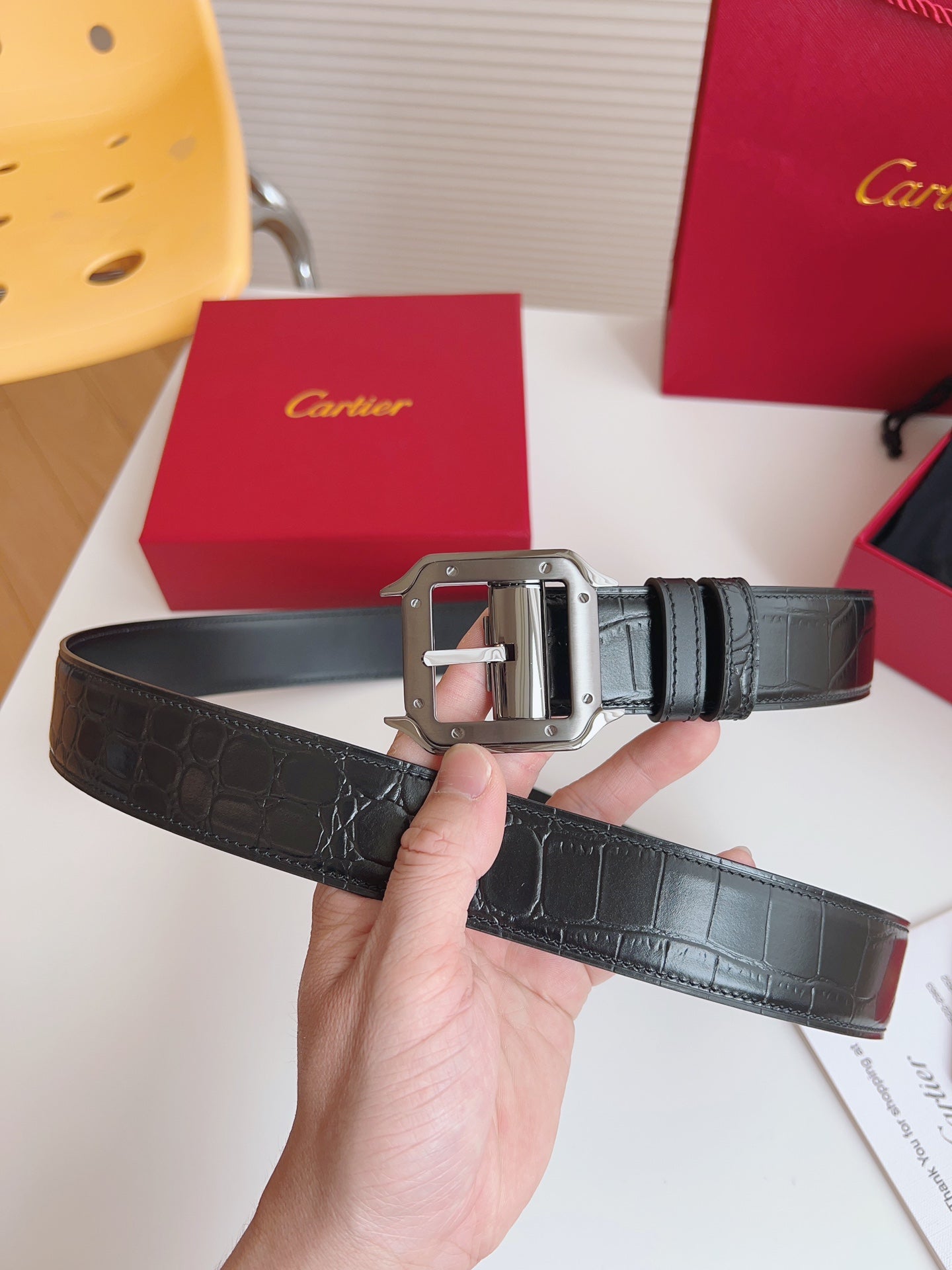 155RK247PDE Stylish  High quality belt With full package