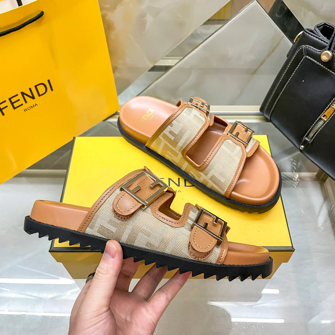 14F69ZDE Stylish slippers