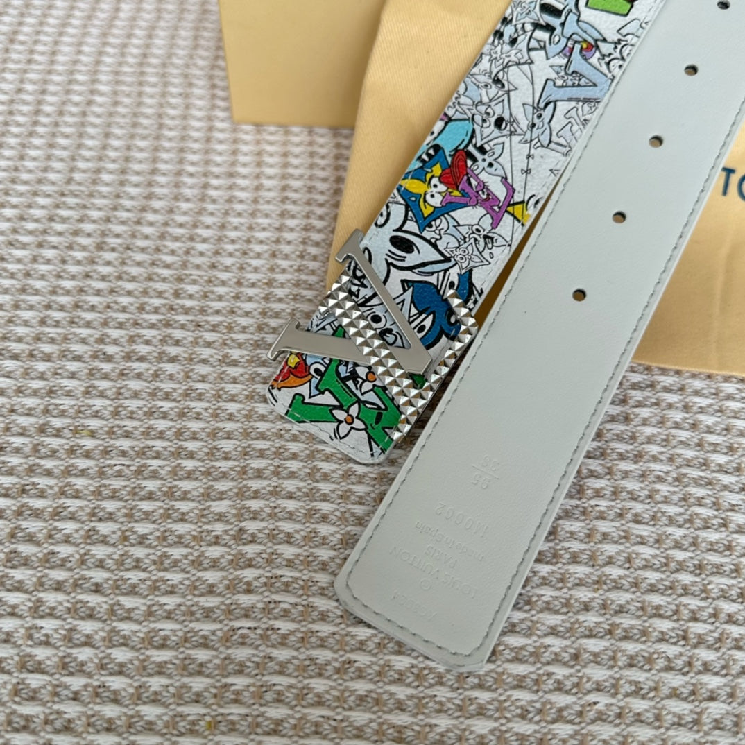 14E8PDE Stylish  High quality belt With full package