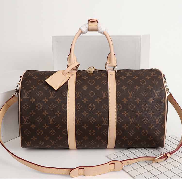 1E93BDE Stylish leather luggage bags
