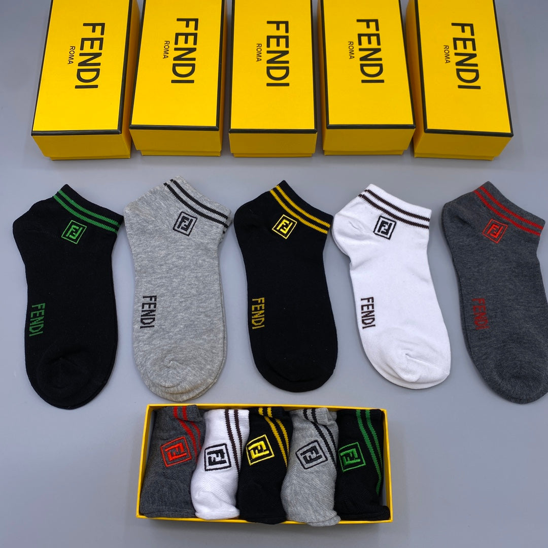 235QF44SDE Stylish socks(5 pairs )