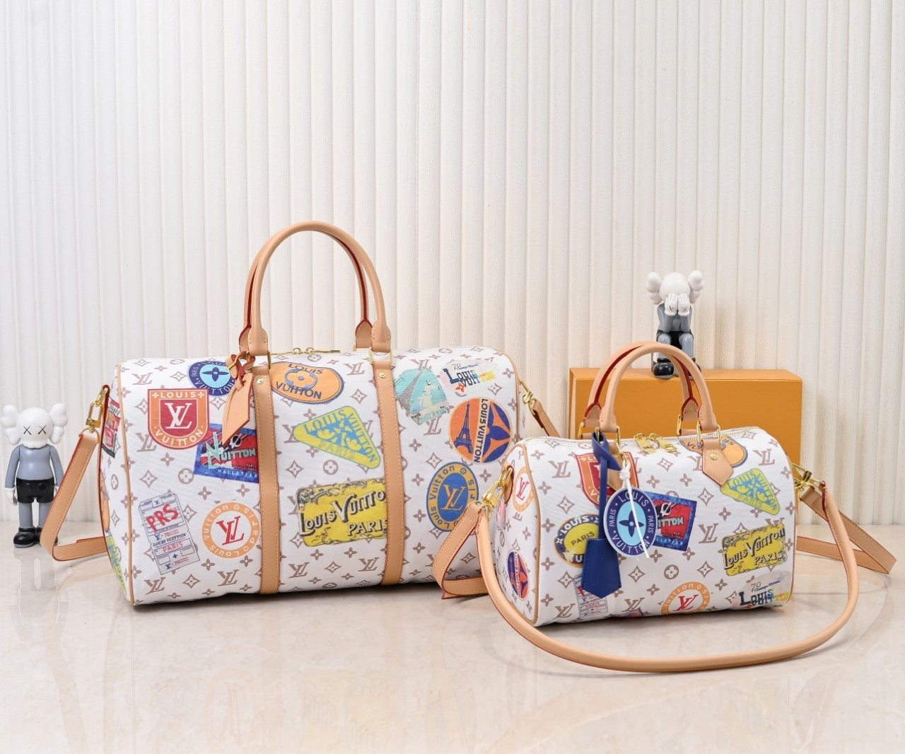 155NE21BDE Stylish Luggage bags