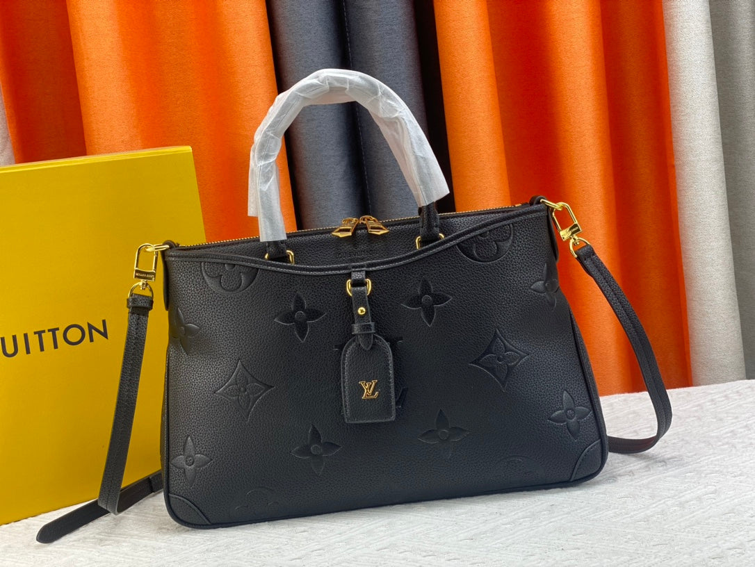 2XE174BDE Stylish leather bag 