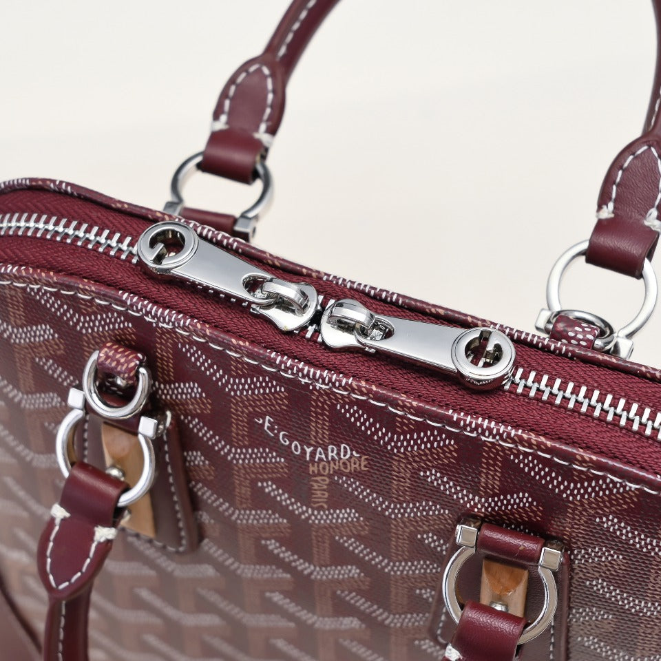 1WA106BDE Stylish leather bag