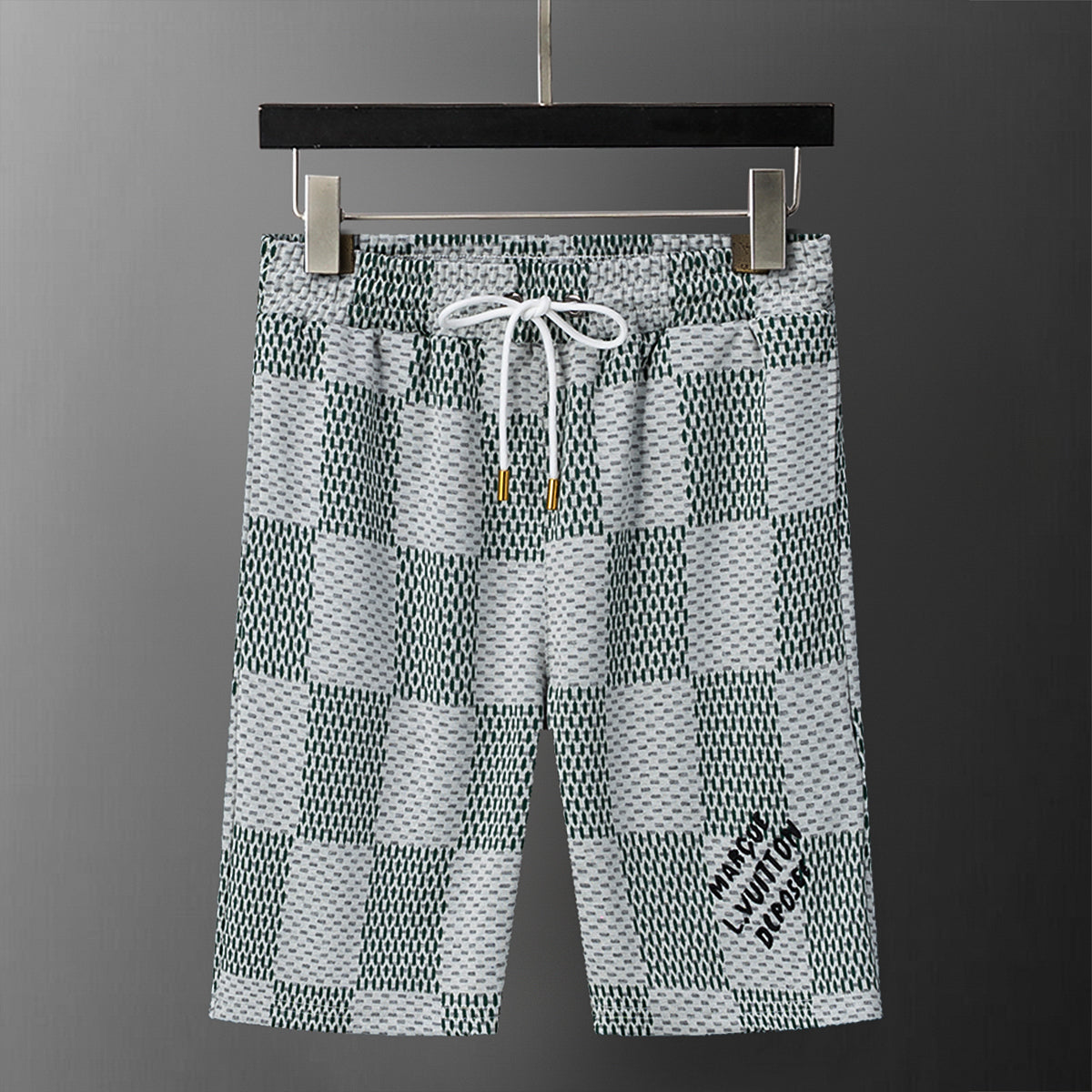 135RE120UDE Stylish shirt and shorts set