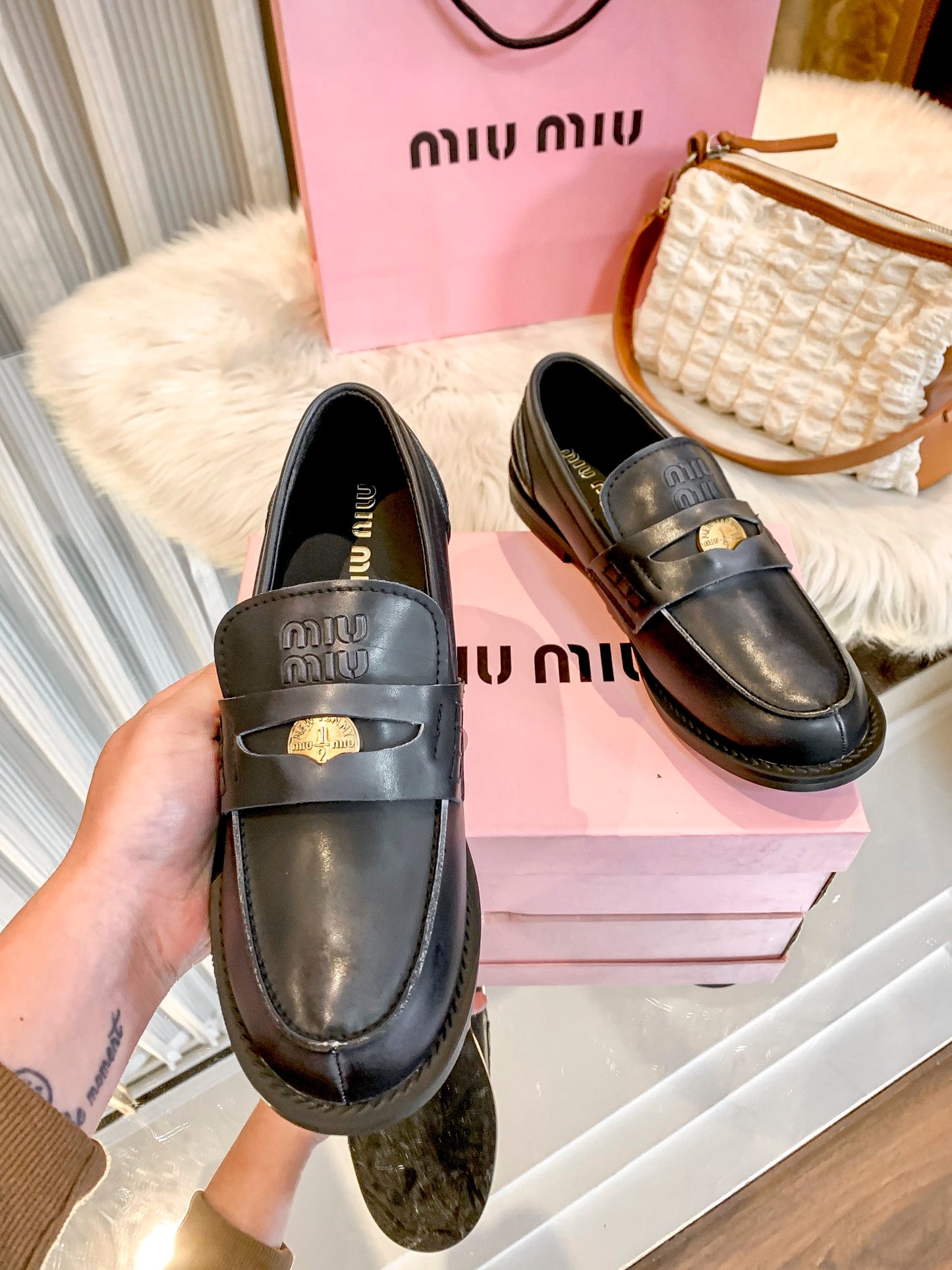 1WA262ZDE Stylish Casual shoes