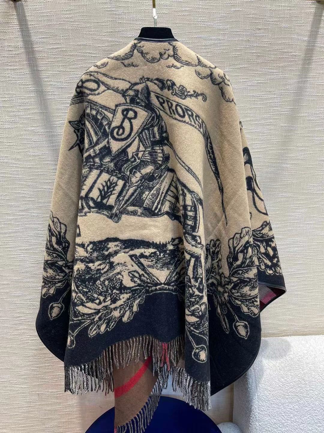 175RR54WDE Stylish cape
