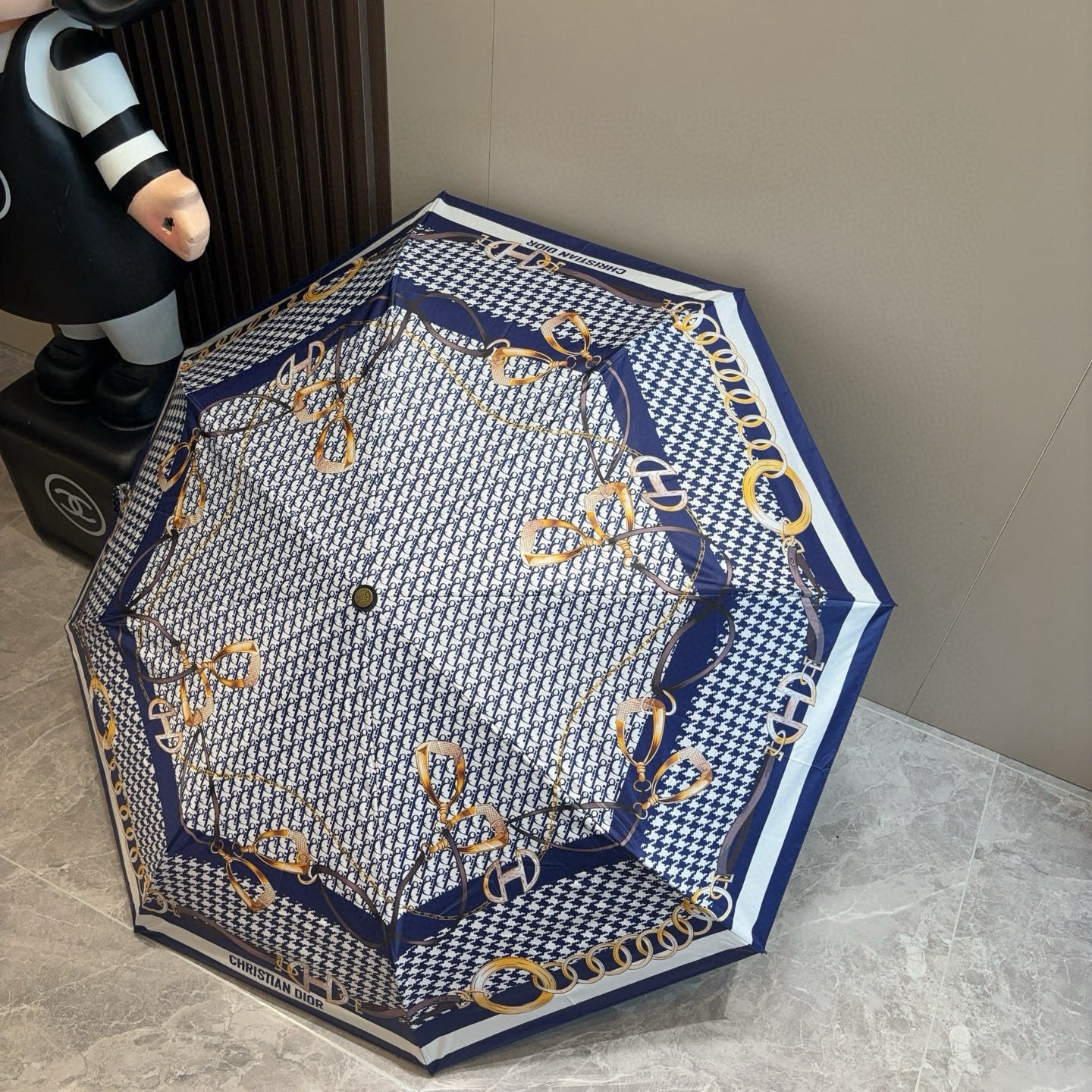 15RD79SDE Stylish UV resistant umbrella