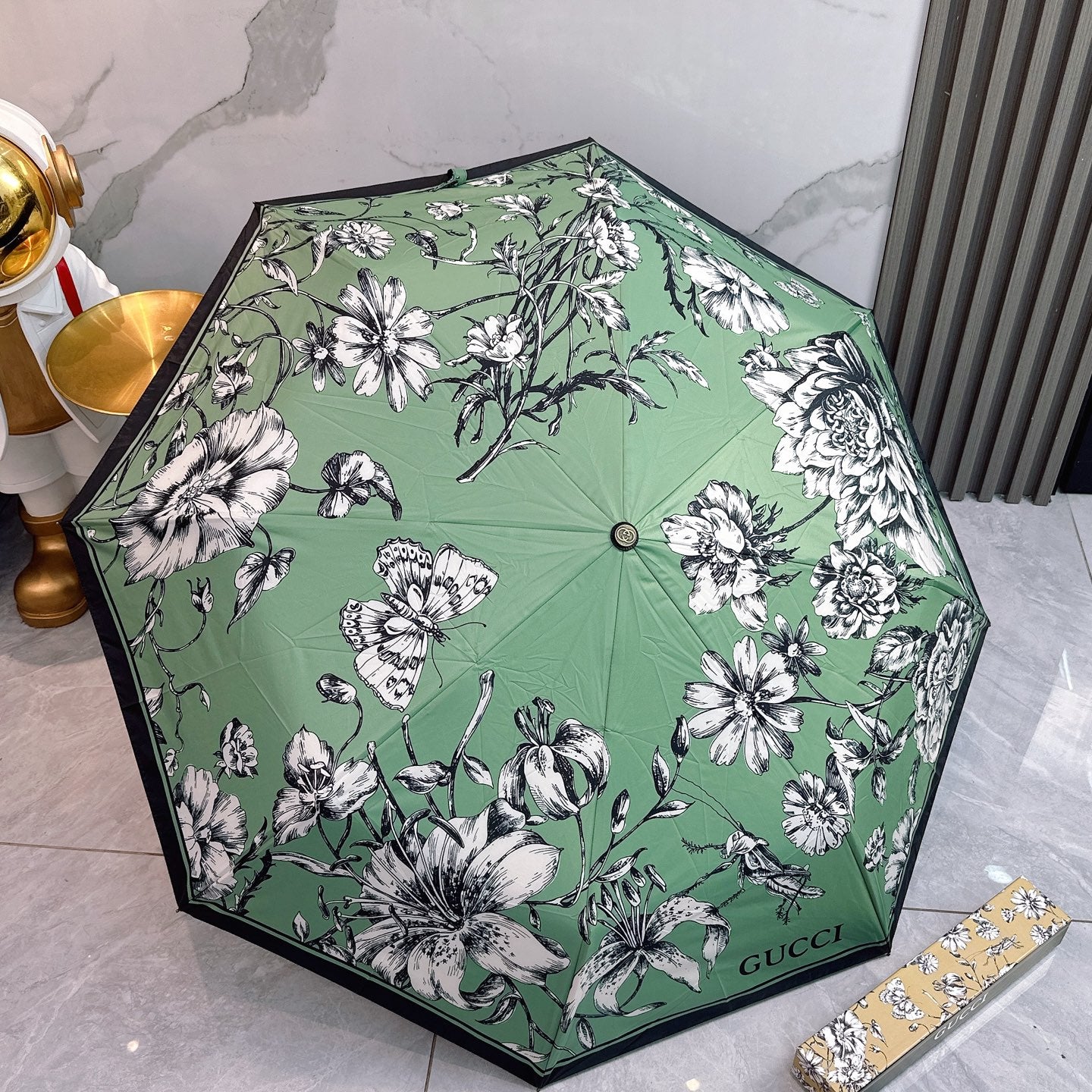 15RB85SDE Stylish UV resistant umbrella