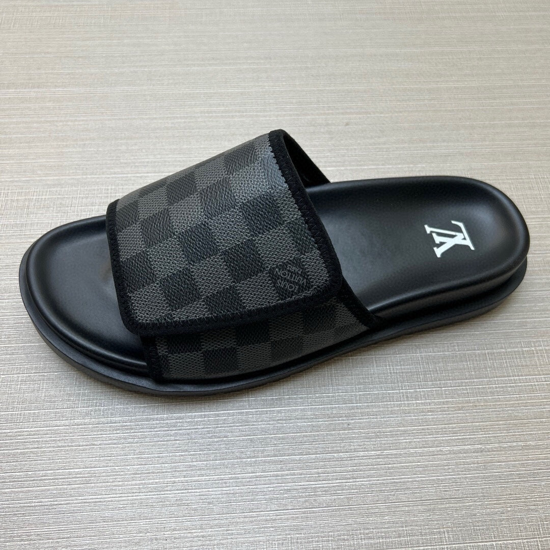 5WE245ZDE Stylish Slippers