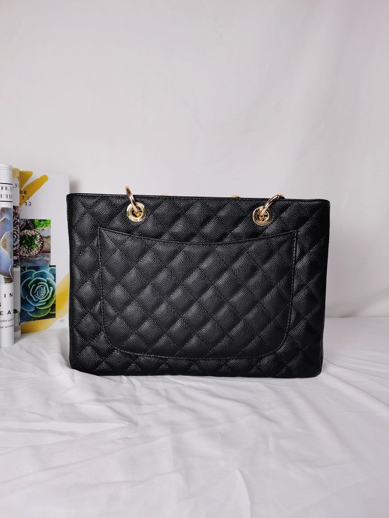 4XC20BDE Stylish leather bag 