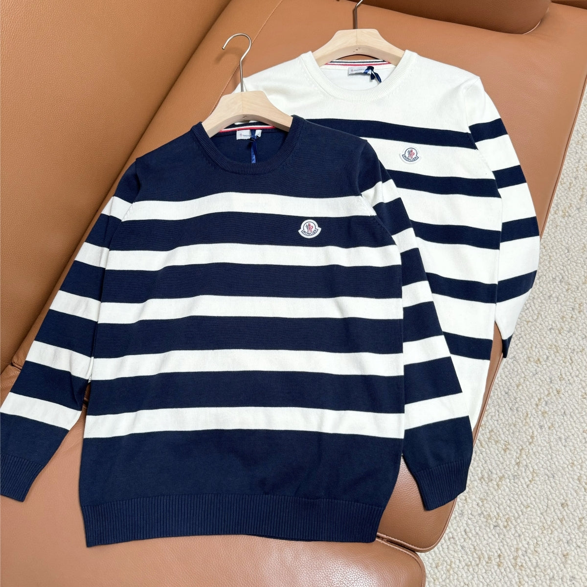 14A458UDE Stylish Sweaters