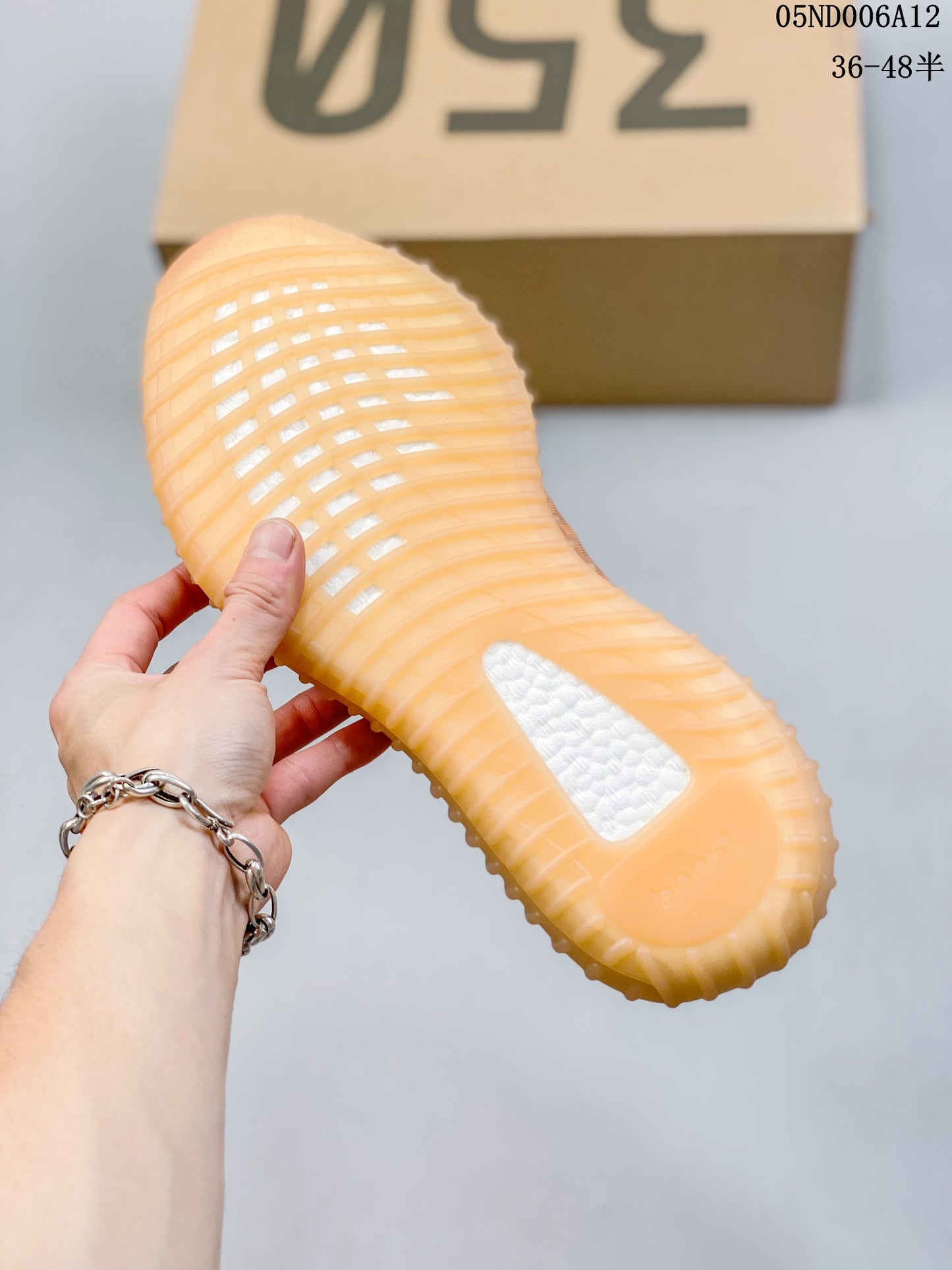 4YA88ZDE Stylish Sneakers (No Box, August-October Big Sale)
