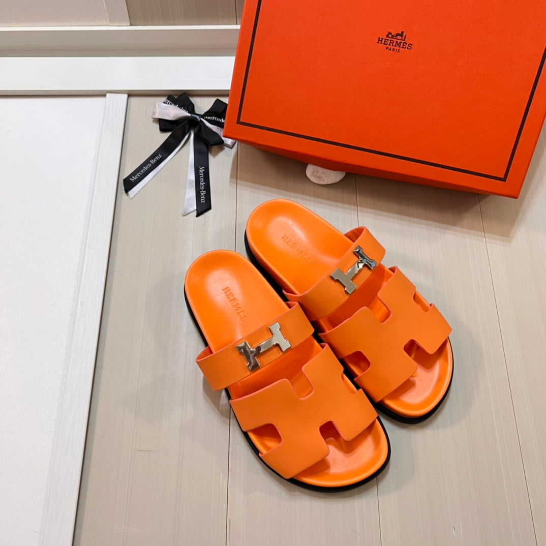 14H207ZDE Stylish Slippers