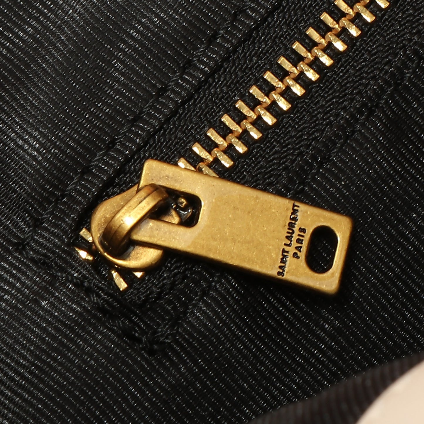 1XSL75BDE Stylish leather bag