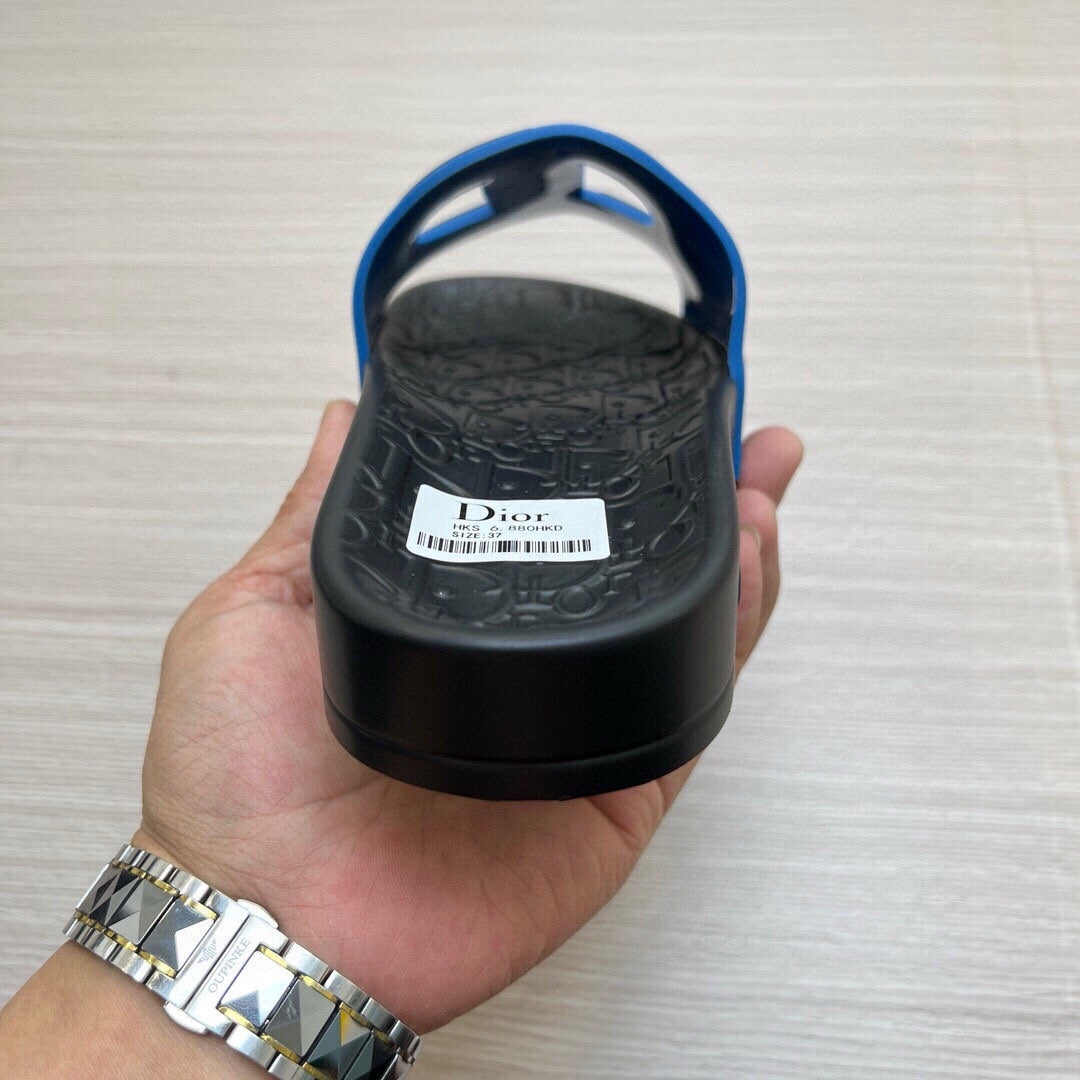 5LD213ZDE Stylish Slippers