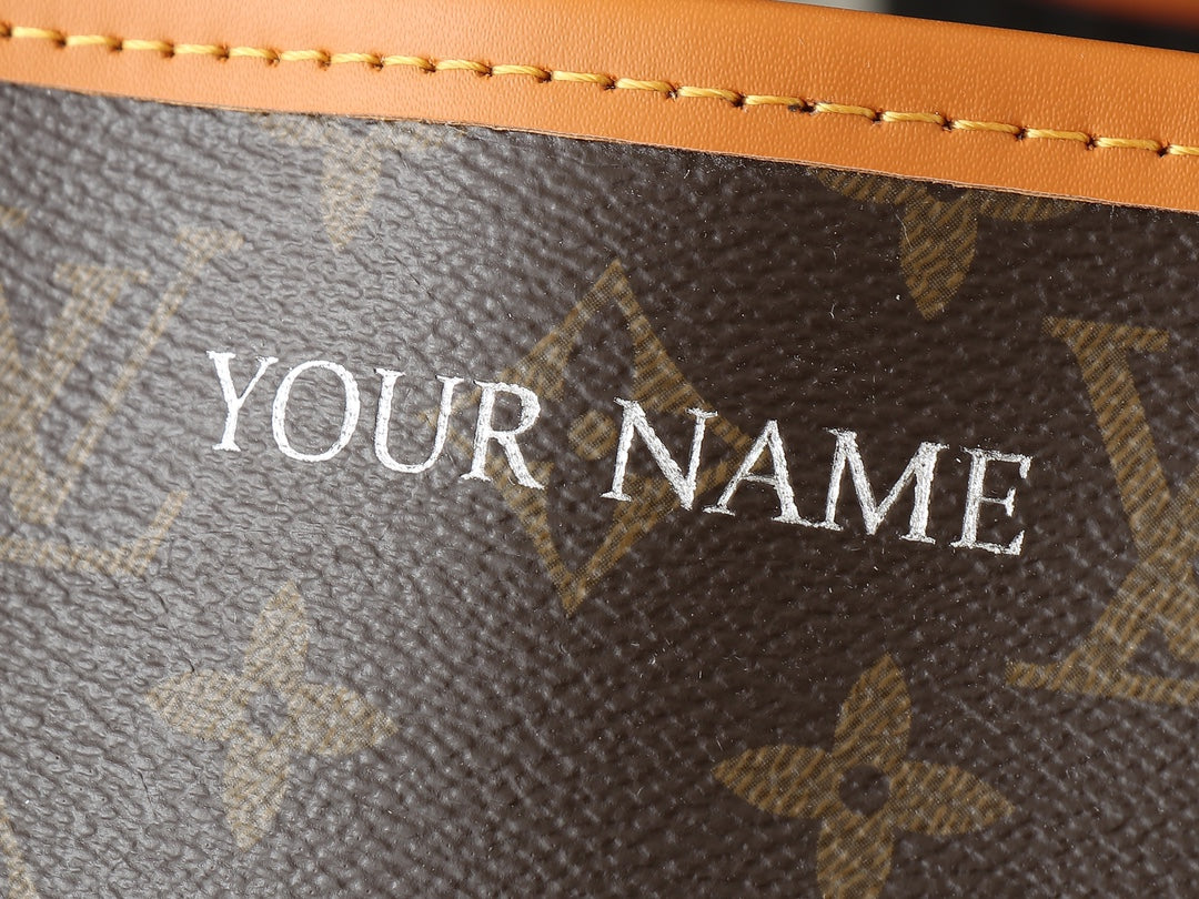 2WE31BDE Stylish leather bag