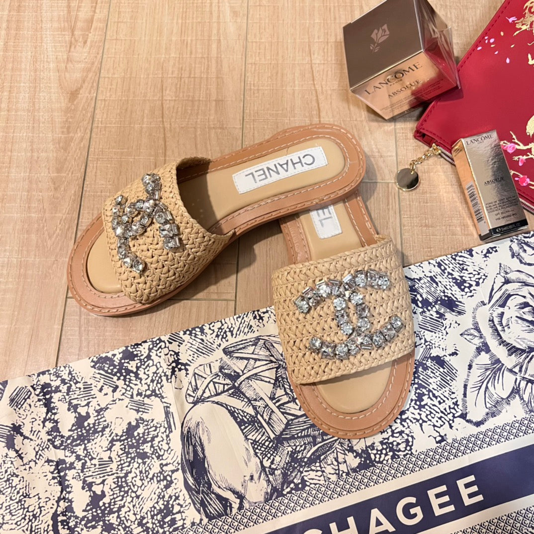 14C179ZDE Stylish Slippers