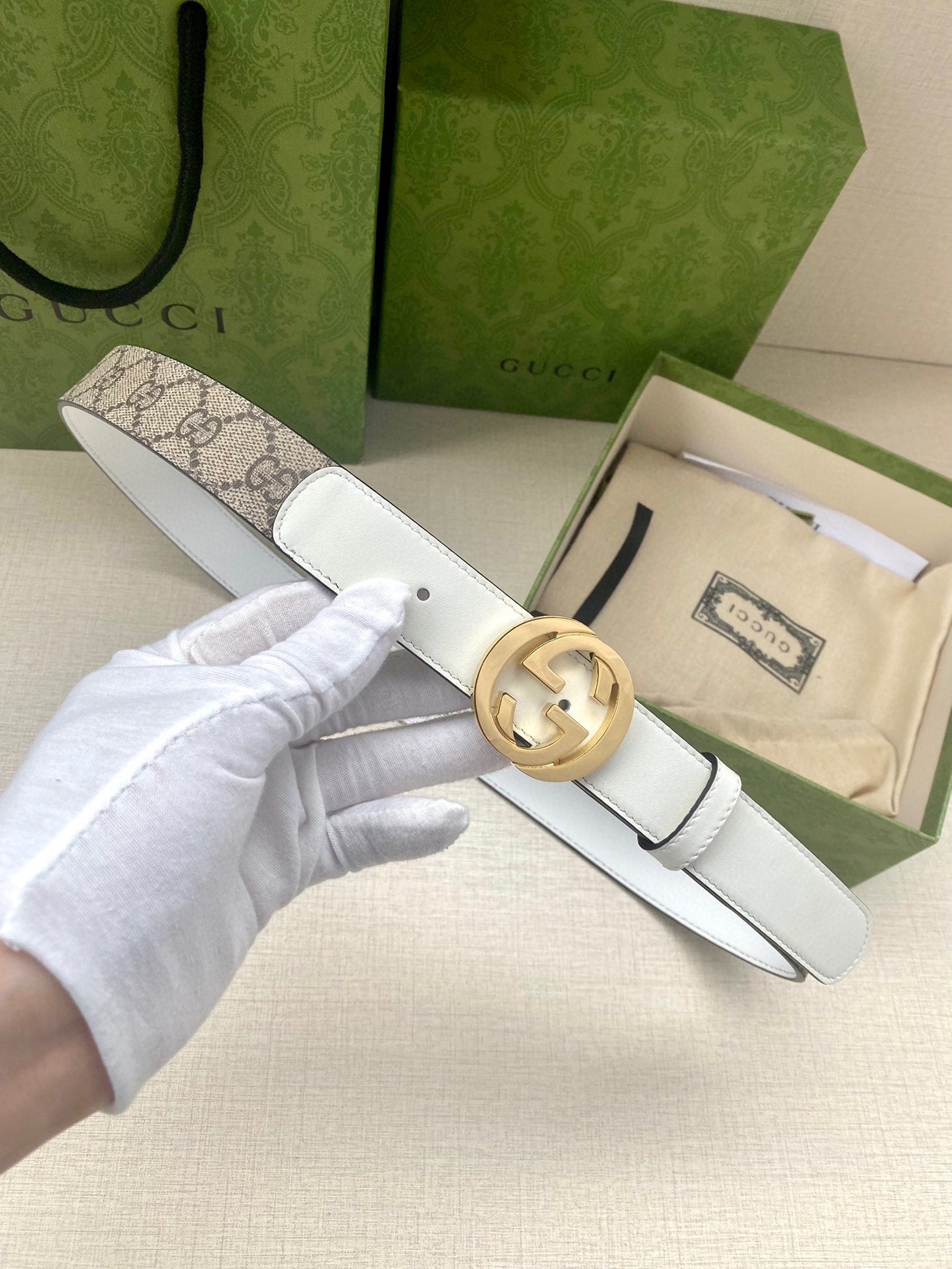 1WB152PDE Stylish  High quality belt With full package