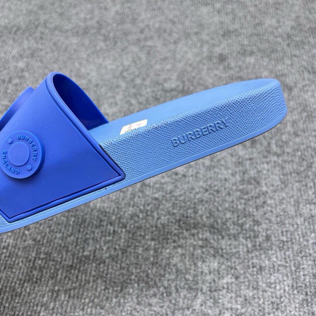 535ZR252ZDE Stylish Slippers