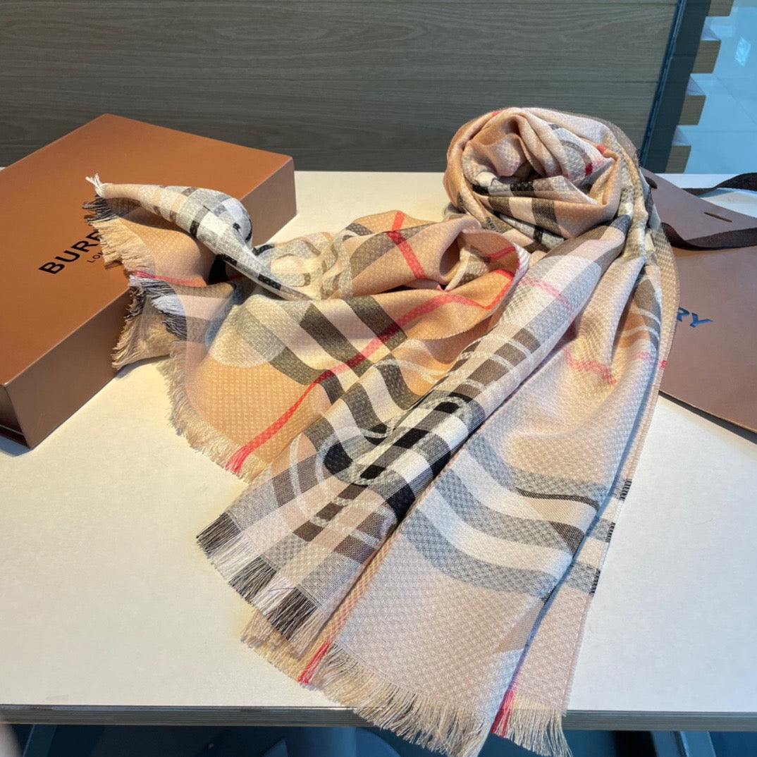 175RR8WDE Stylish Winter Scarves
