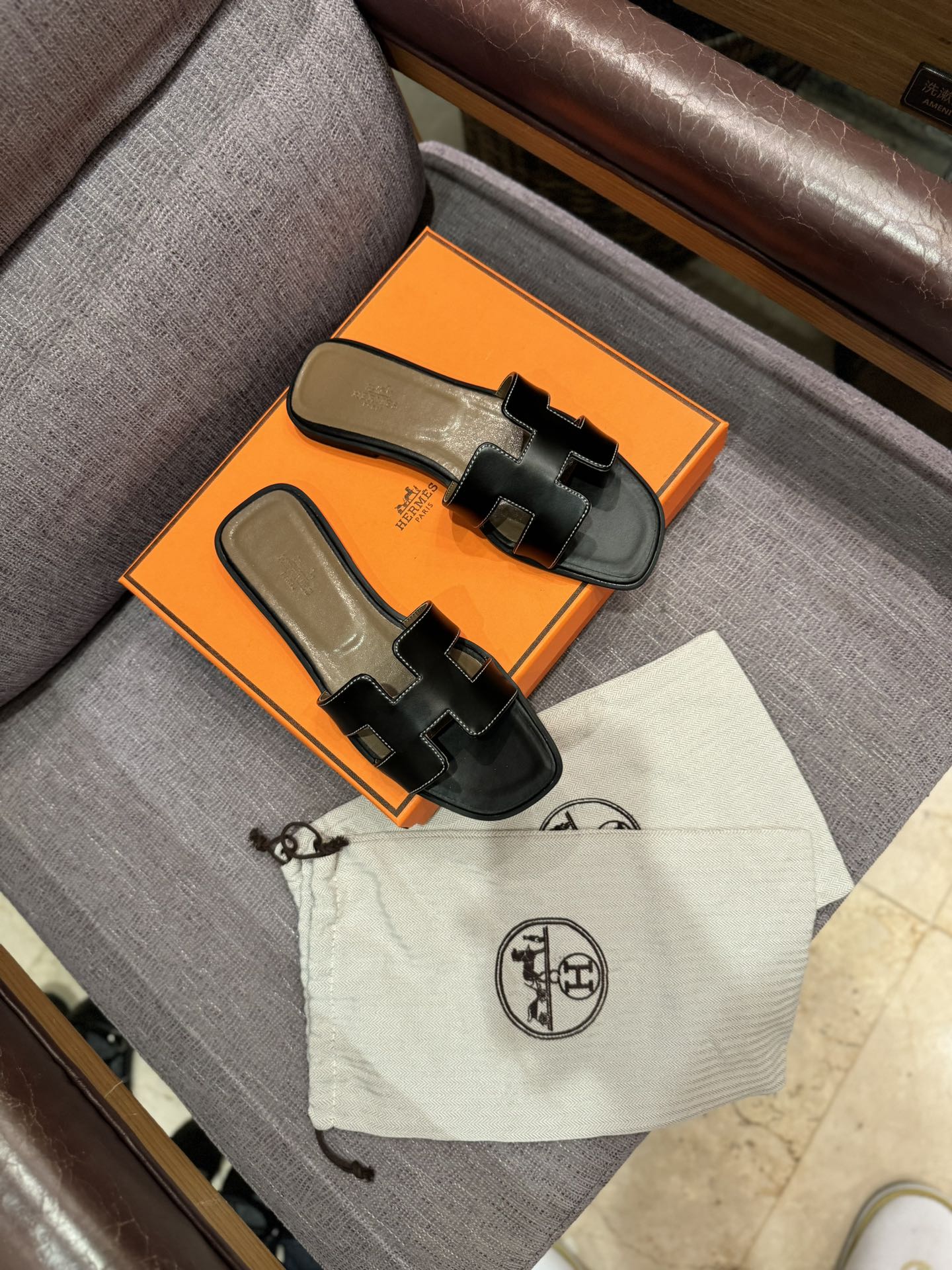 155ZH309ZDE Stylish Slippers