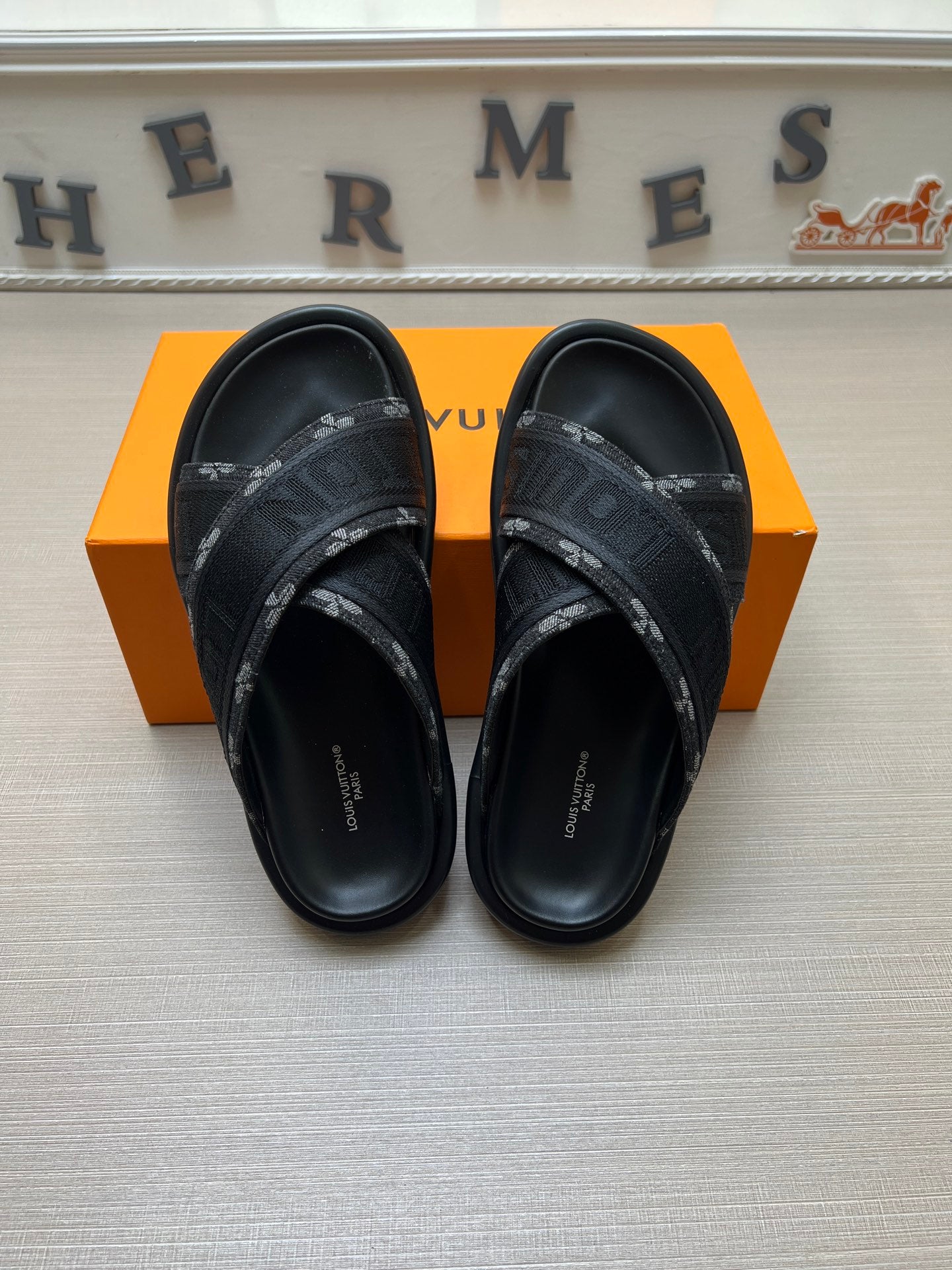 535ZE273ZDE Stylish Slippers