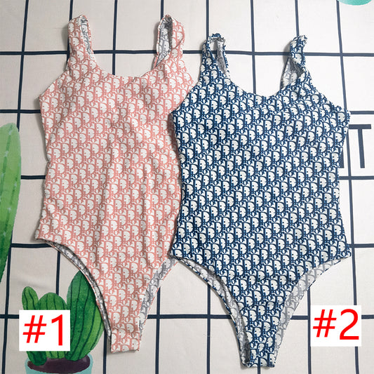 14D290YDE Stylish Bikini swimsuit