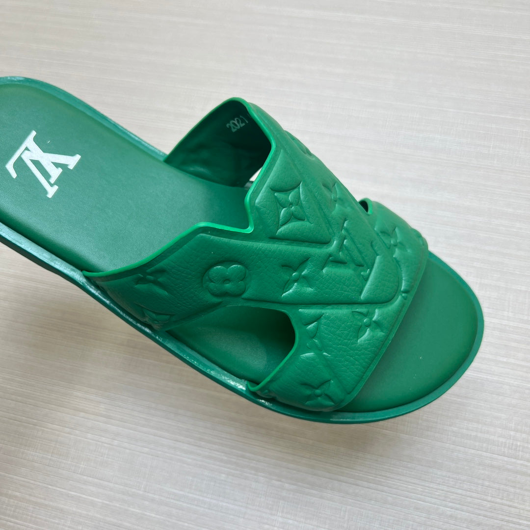 54E22ZDE Stylish slippers