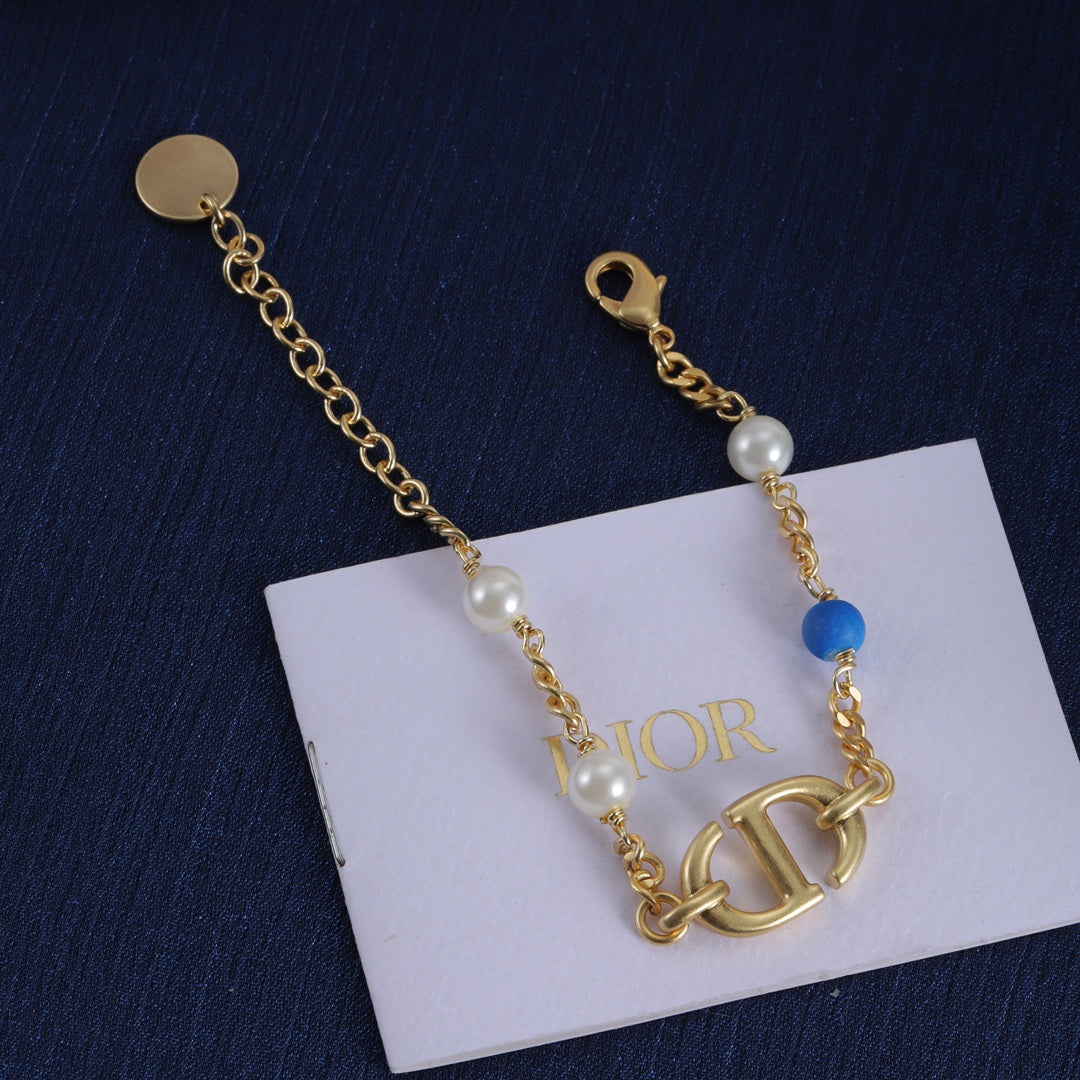 14D480KDE Stylish Bracelets