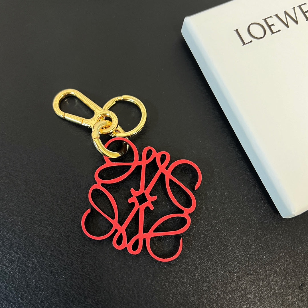 14A86ADE Stylish key closure