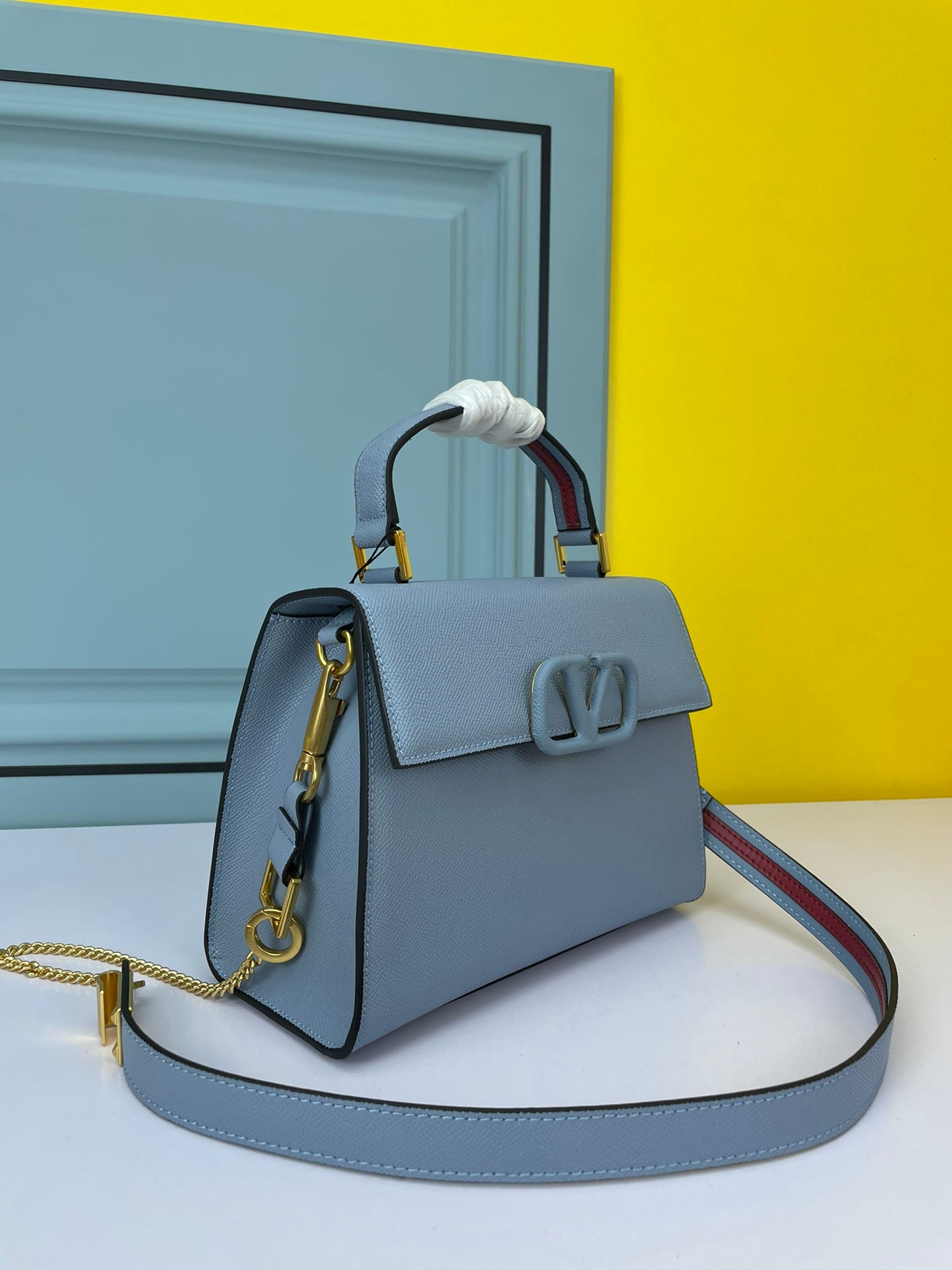 1XVL30BDE Stylish leather bag 