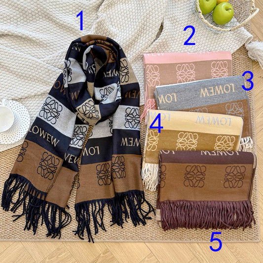 185ZA62WDE Stylish  Winter Scarves
