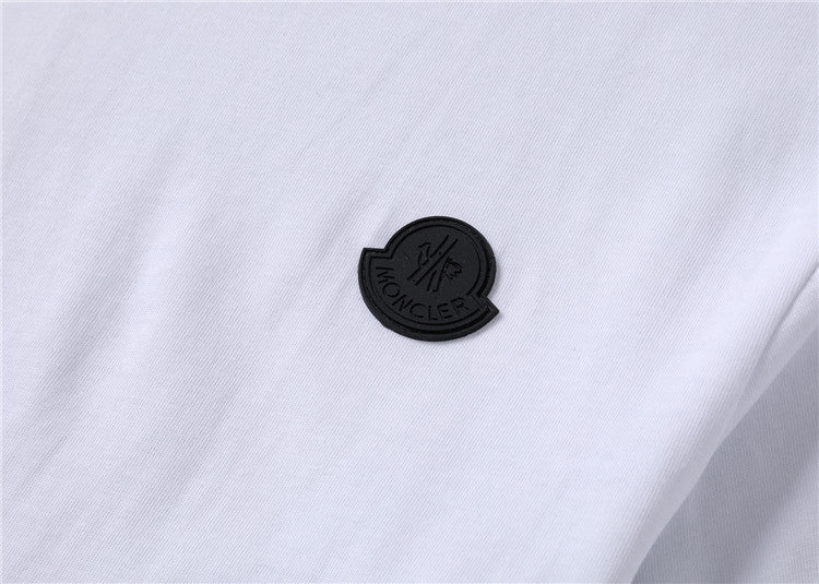 135WA83UDE Stylish T-shirts