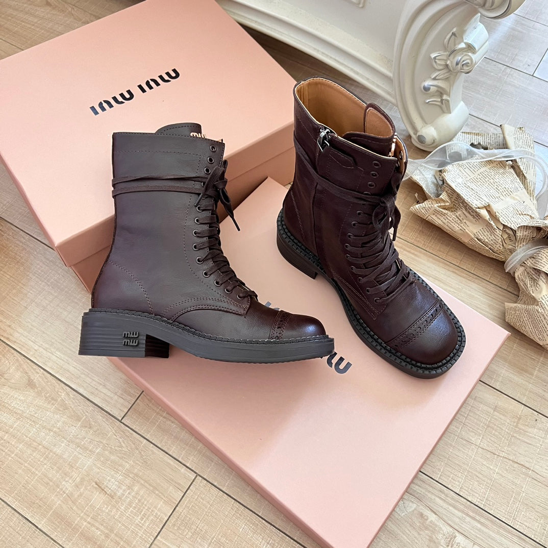 1XA60ZDE Stylish leather  boots