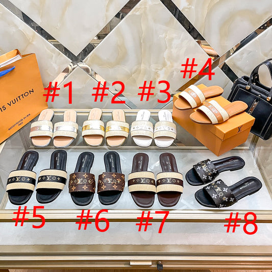 14E96ZDE Stylish Slippers