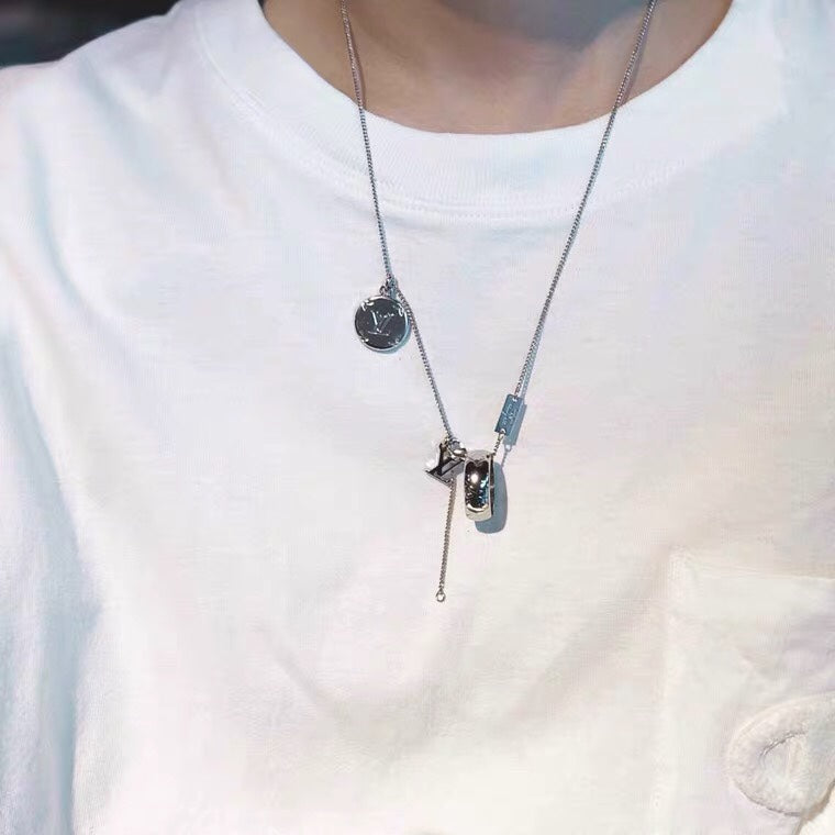 1YE130XDE Stylish Necklaces
