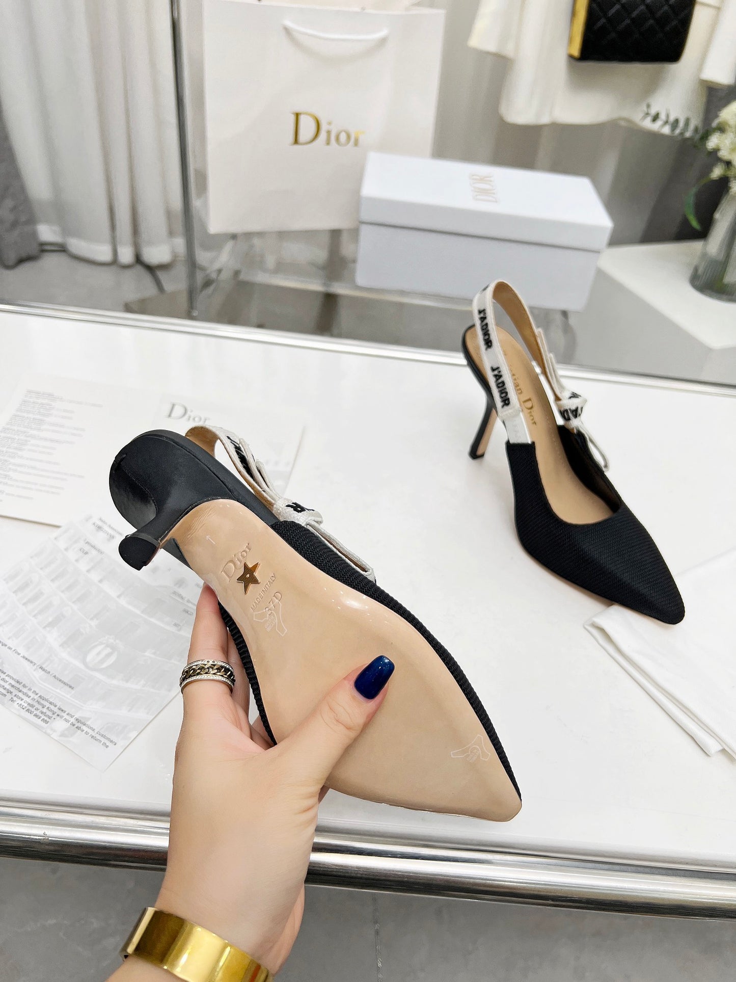 255QD44ZDE Stylish leather High heels