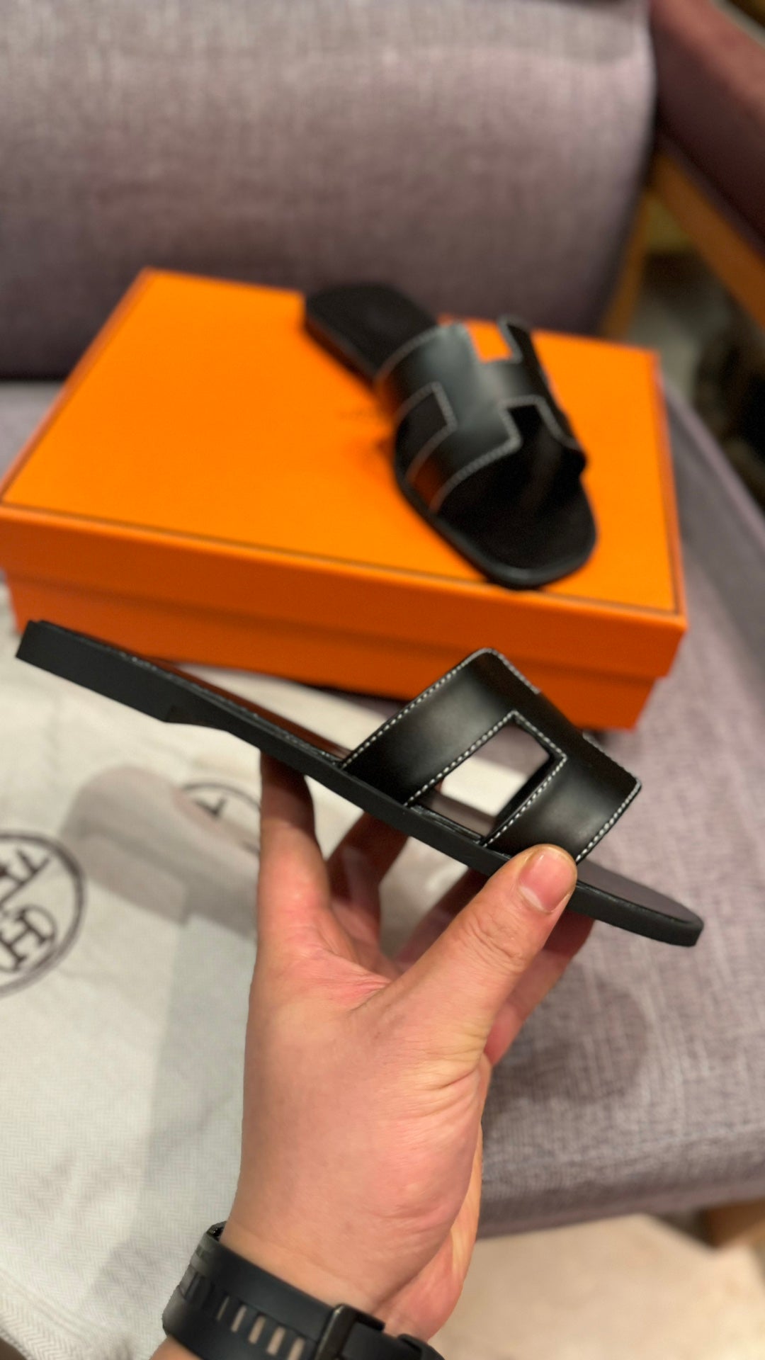 1ZH232ZDE Stylish Slippers